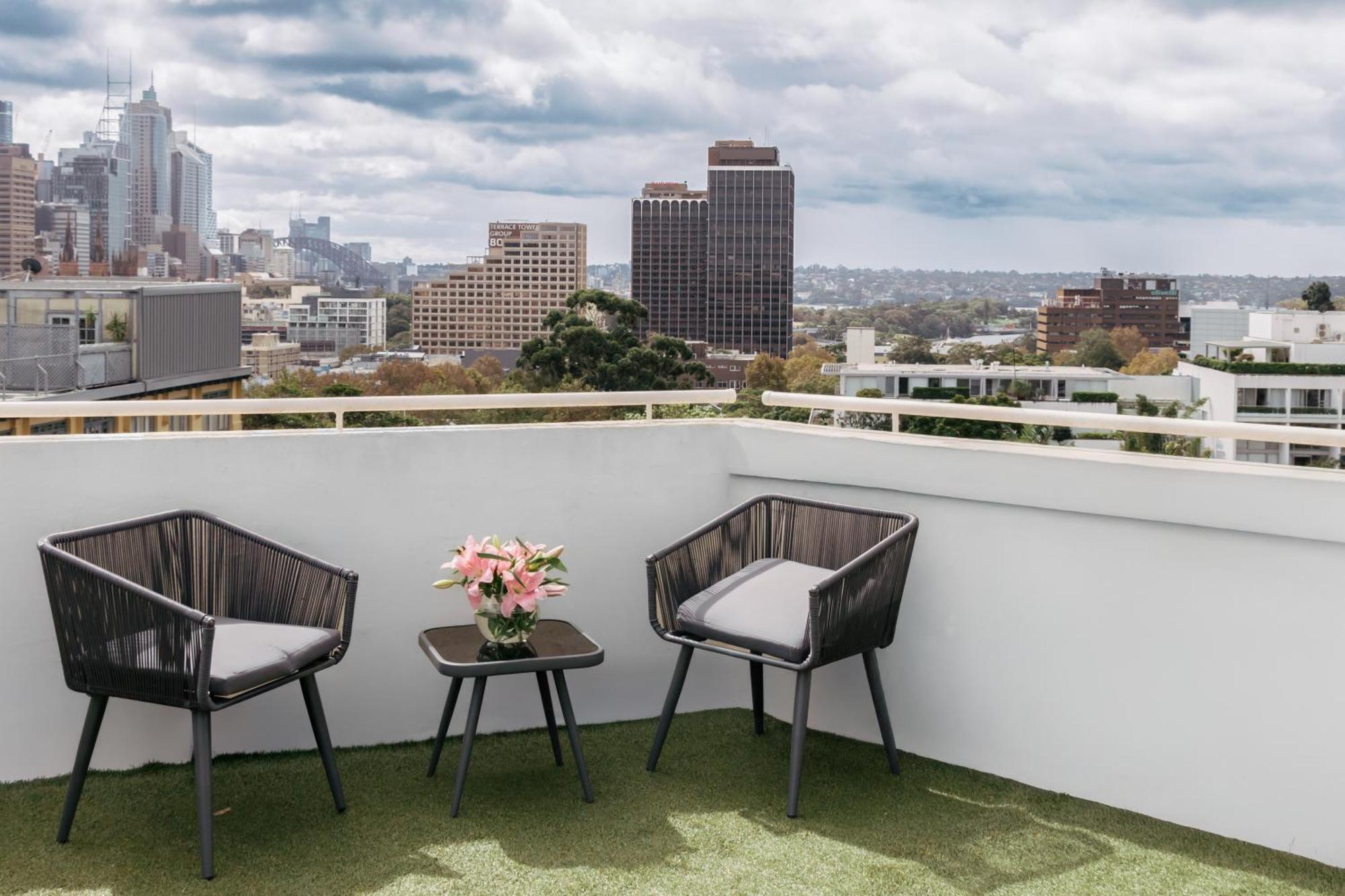 City Budget Hotel Sidney Exterior foto